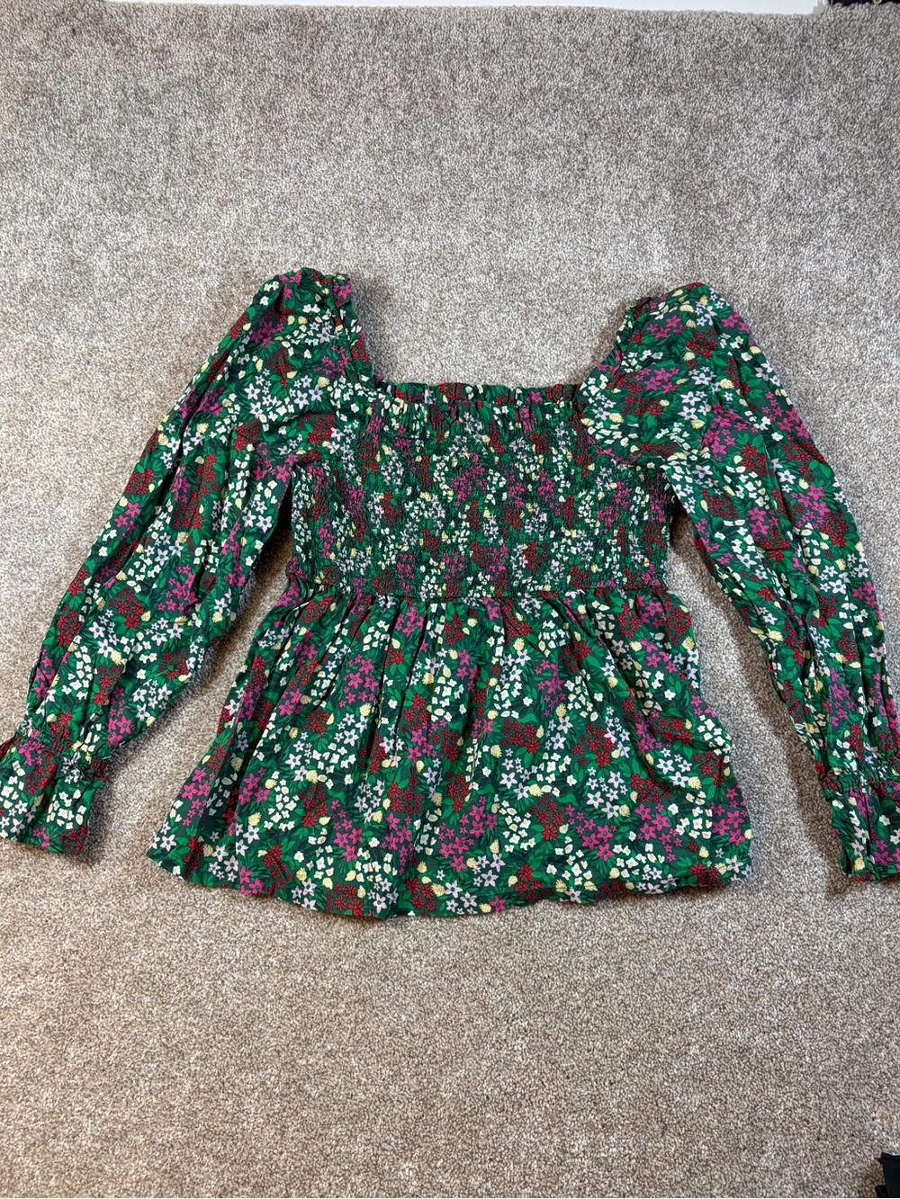 crown & ivy Green Floral Smocked Peasant Top with Pink & White Flowers